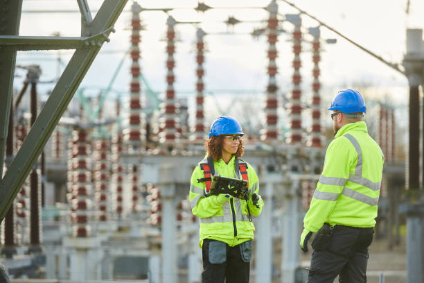 Best Electrical Installation Contractor  in Leoti, KS
